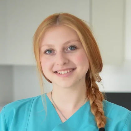 Porträt von Leia Godglück, Tiermedizinische Fachangestellte der Kleintierpraxis Cremlingen